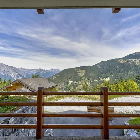 Snowfall - Jacuzzi - Views Chalet La Tzoumaz