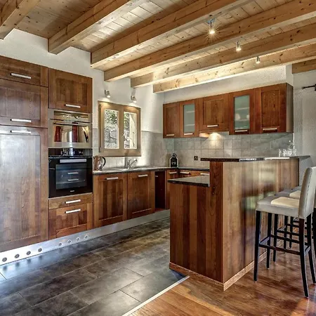 Chalet Snowfall - Jacuzzi - Views La Tzoumaz