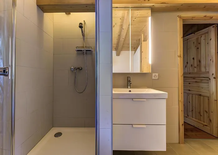 Snowfall - Jacuzzi - Views Chalet