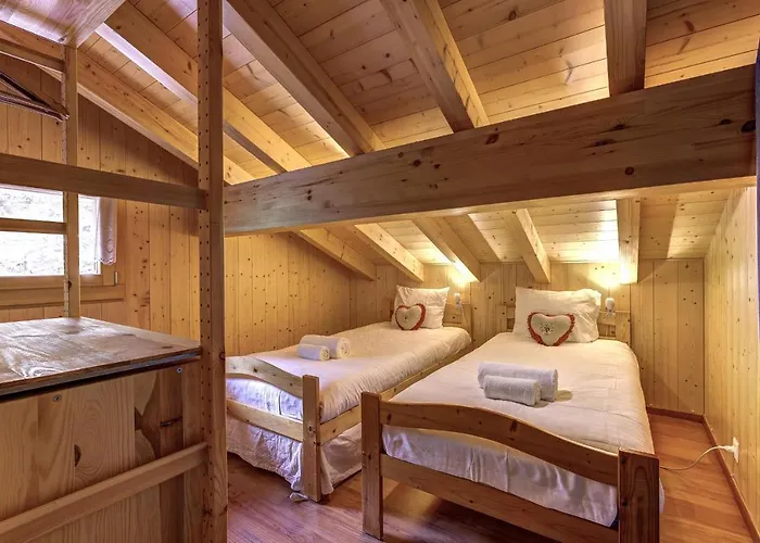 Snowfall - Jacuzzi - Views Chalet La Tzoumaz